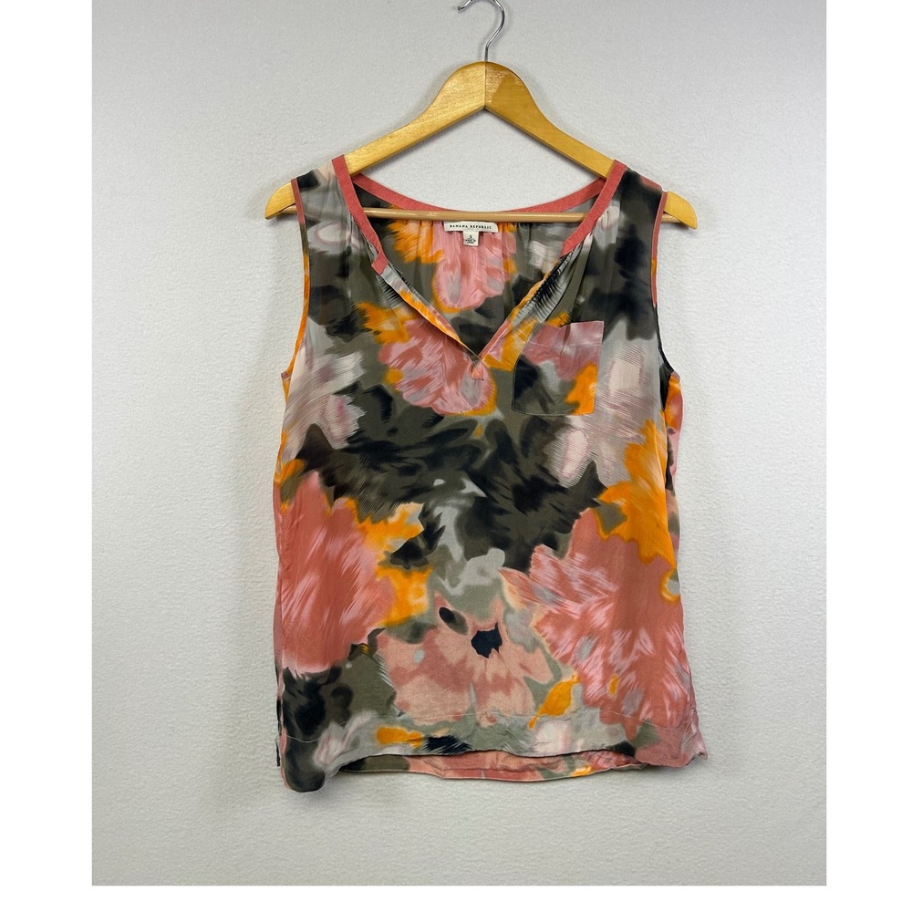 Boho Watercolor Banana Republic Womens Small Pink Floral 100% Silk V-Neck Blouse